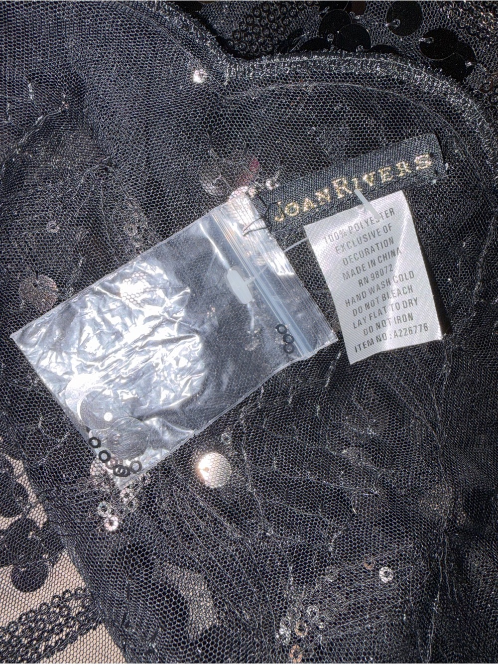 Joan Rivers Black Sequin Lace Capelet Shawl Evening Wrap Sheer Overlay OneSize - Picture 7 of 11